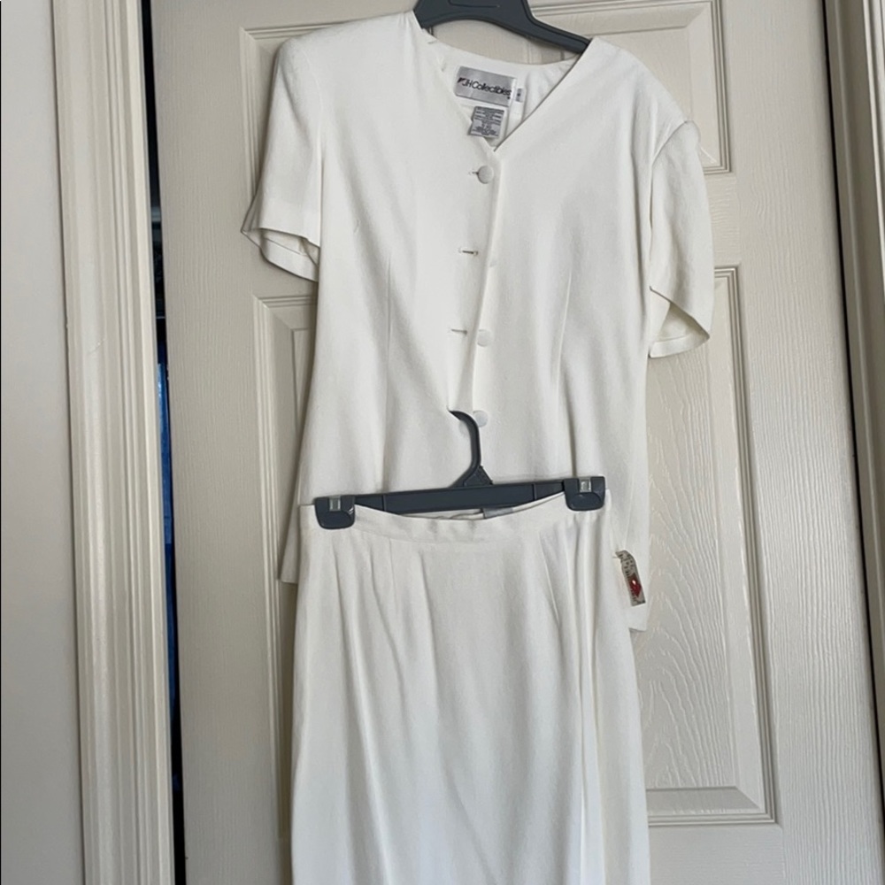 Retro white damask skirt suit